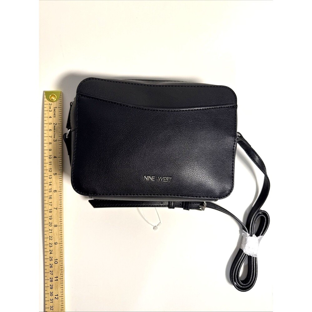 Nine West Calandra Mini Camera Crossbody Black New - Picture 6 of 8